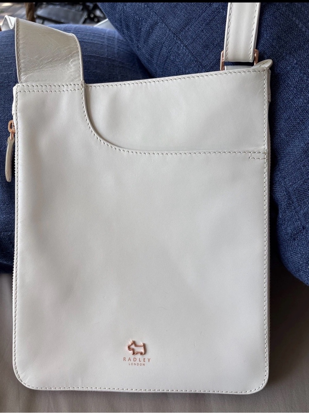 Radley London White Leather Crossbody/Shoulder Bag Rose Gold Accents & Hardware